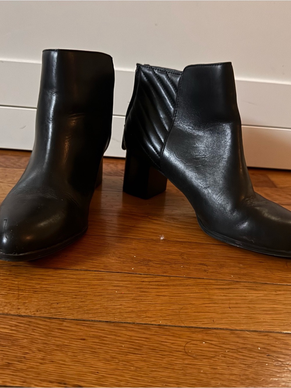 Adrienne Vittadini Black Leather Ankle Boots